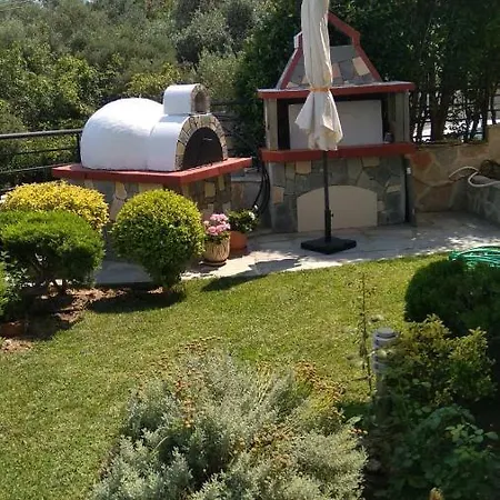 La Veranda Apartment Palaiontsiflikion