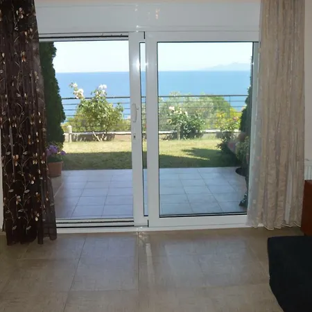 Apartment La Veranda *
