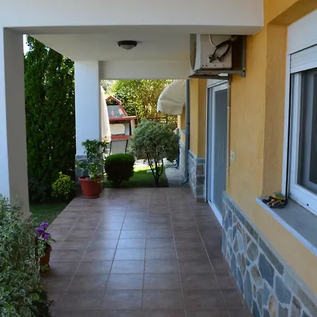 La Veranda * PalaiónTsiflíkion